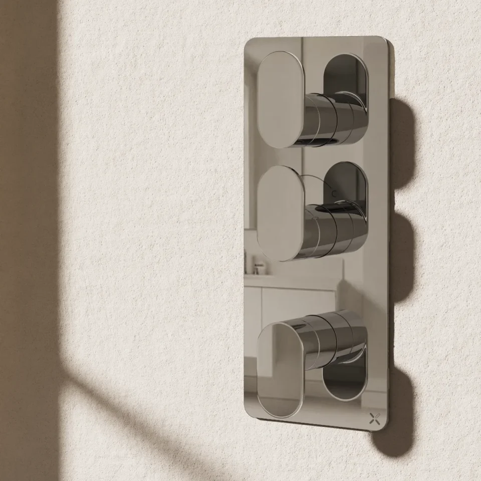 Crosswater Drift 2 Outlet 2 Handle Valve & Trimset Chrome detail view - Image 2