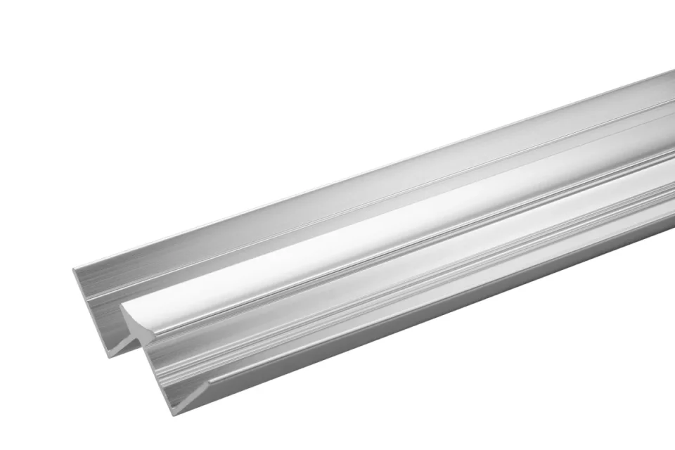 Burlington Aluminium Extrusion Internal Corner 11mm 2450mm Chrome product image - Image 1