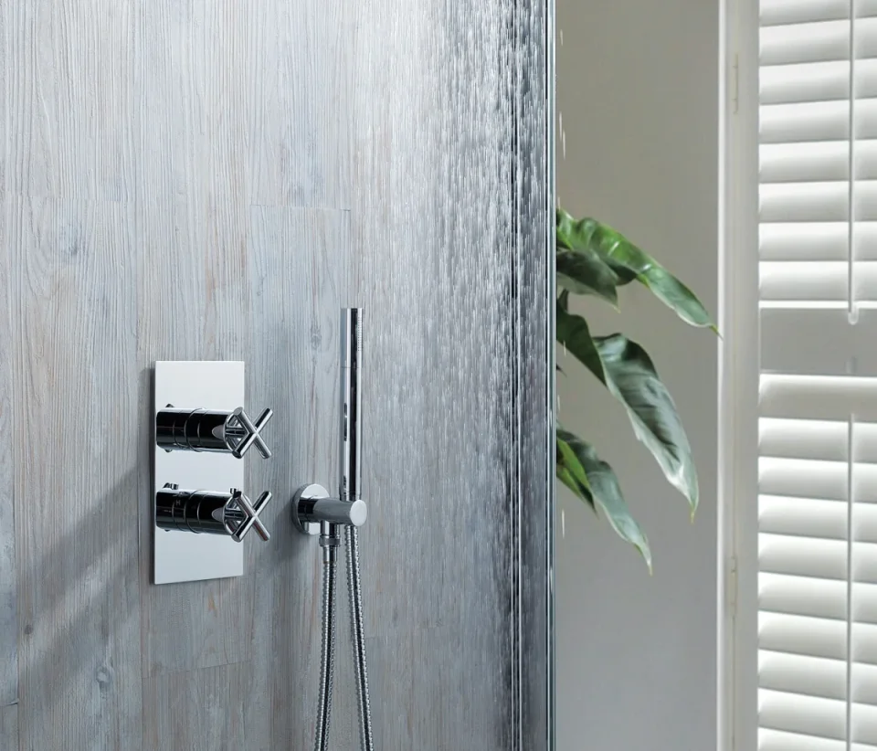 Just Taps Solex Thermostatic Concealed 2 Outlet Shower Valve Chrome detail view - Image 2