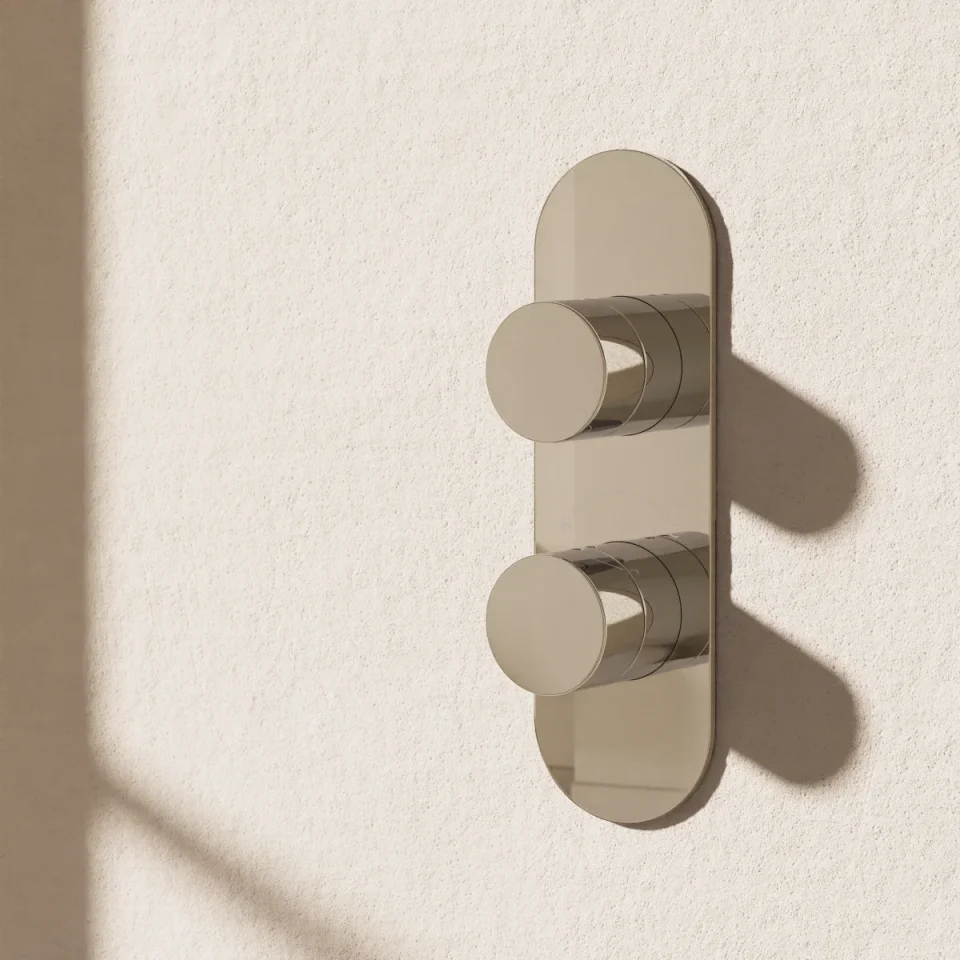 Crosswater Central 1000 Thermostatic Shower Back Plate Chrome detail view - Image 3