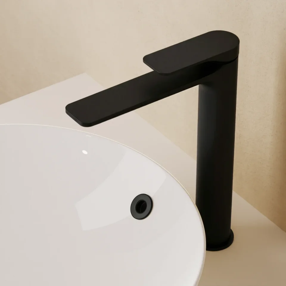 Crosswater Fuse Tall Basin Monobloc With Clicker Waste Matt Black detail view - Image 4