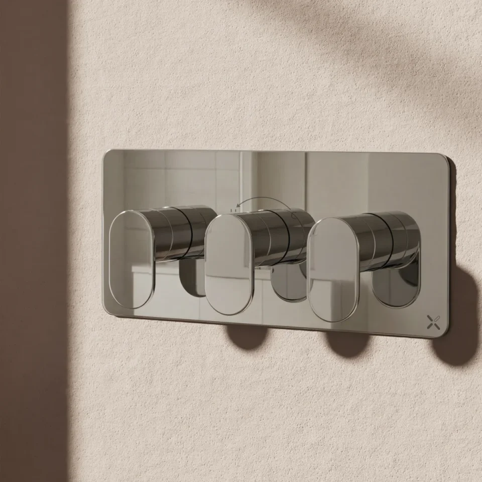Crosswater Drift 2 Outlet 3 Handle Landscape Valve & Trimset Chrome detail view - Image 3