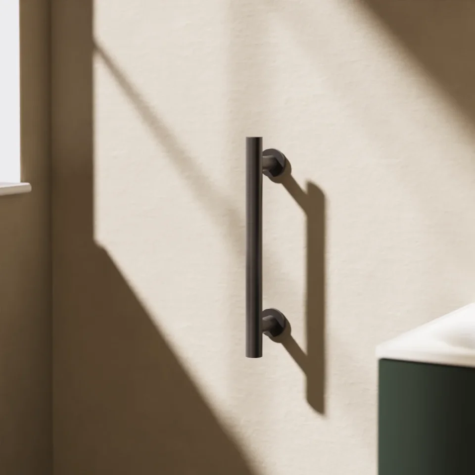 Crosswater Straight Grab Bar 400mm Slate detail view - Image 3