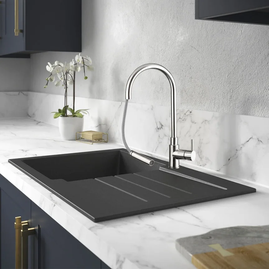 Just Taps Zecca Sink Mixer With Pull Out Spout Swivel Spout detail view - Image 3