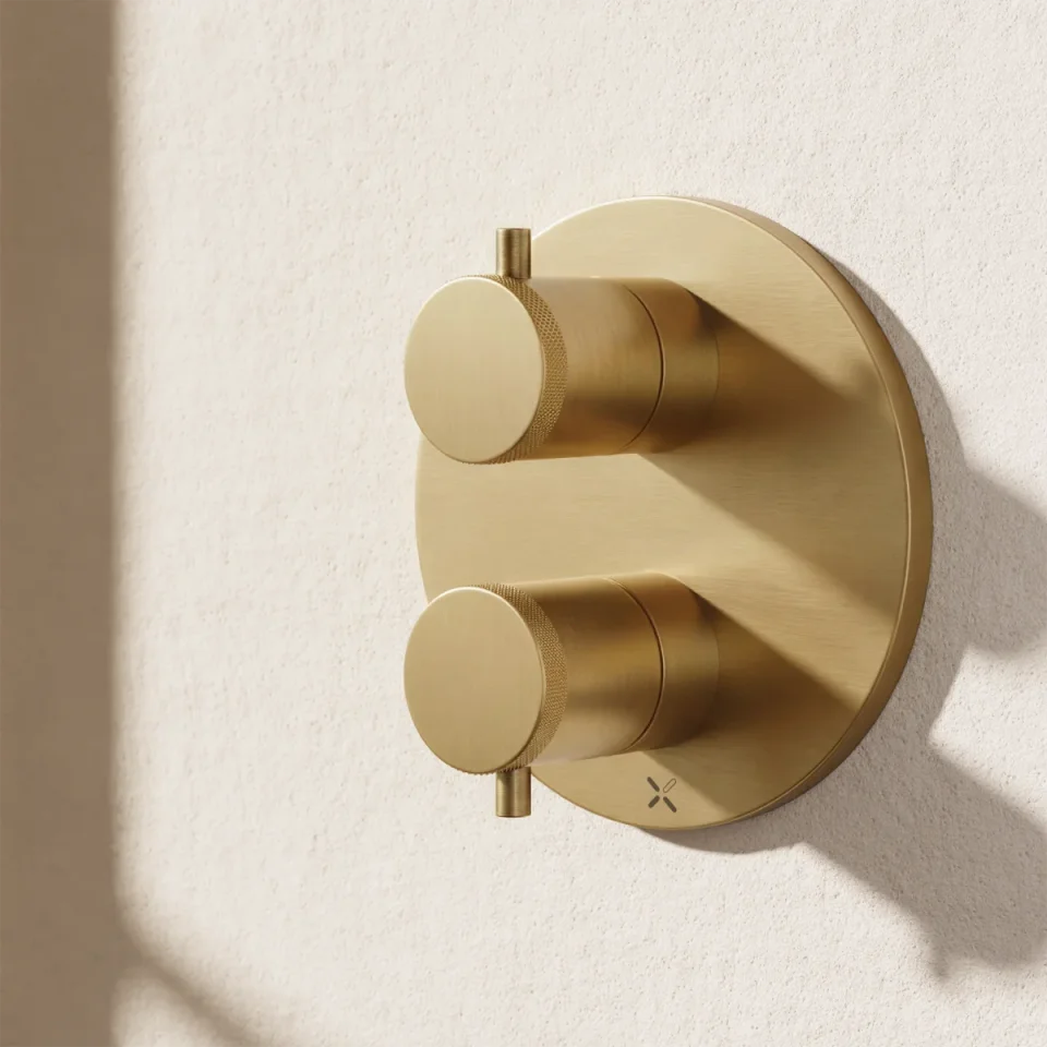 Crosswater Crossbox MPRO Industrial 2 Outlet Trim & Levers Brushed Brass Unlaquered detail view - Image 5