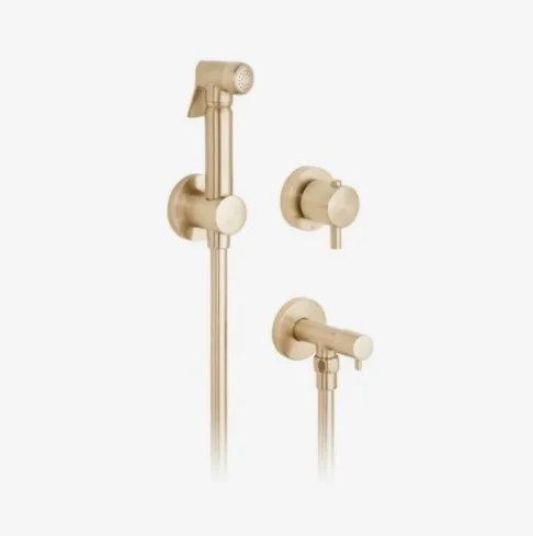 Vado Individual Shattaf Kit With Concealed Thermostatic Mixing Valve And Angle Valve Brushed Gold product image - Image 1