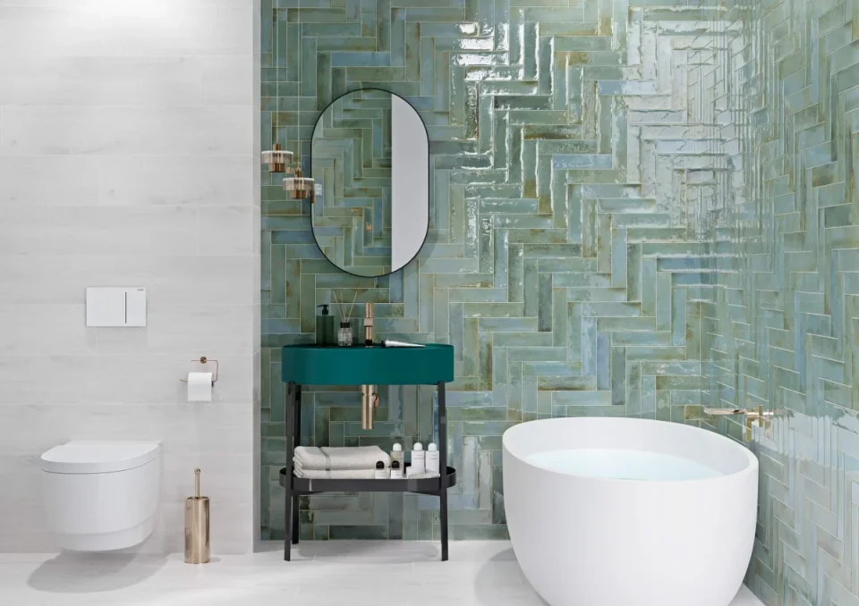 European Tiles Tokio Glow Mint Bronze Plain Textured Porcelain Glossy Wall Tile 7.5 X 30cm detail view - Image 4