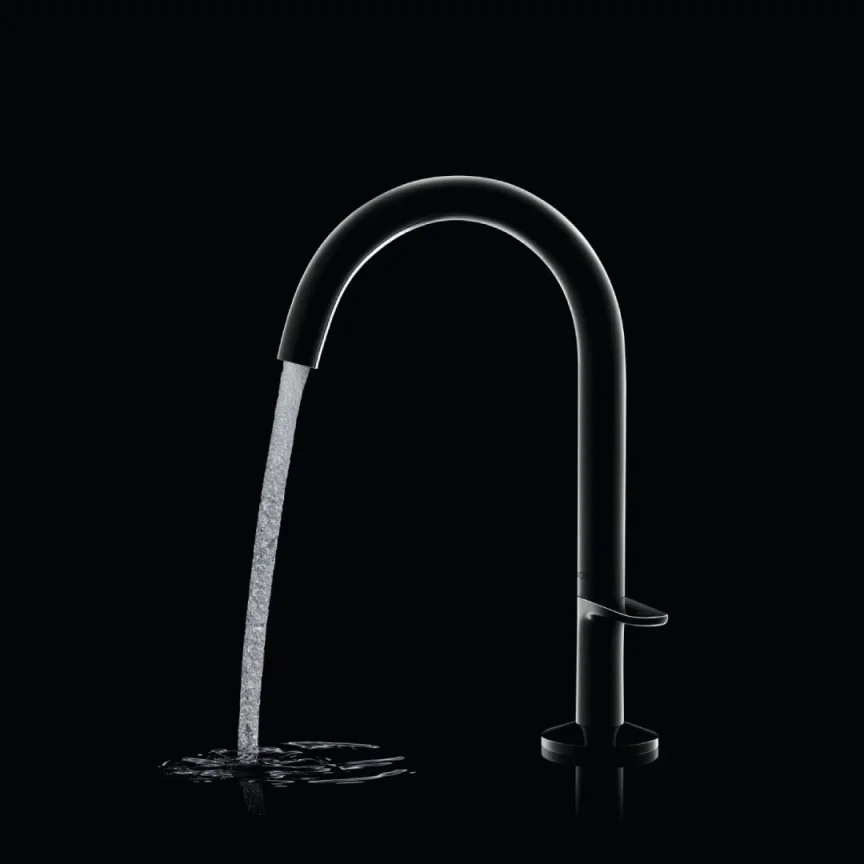 Axor One Manual Mixers 555 X 308 X 78mm Rose Gold/gold - Polished detail view - Image 1