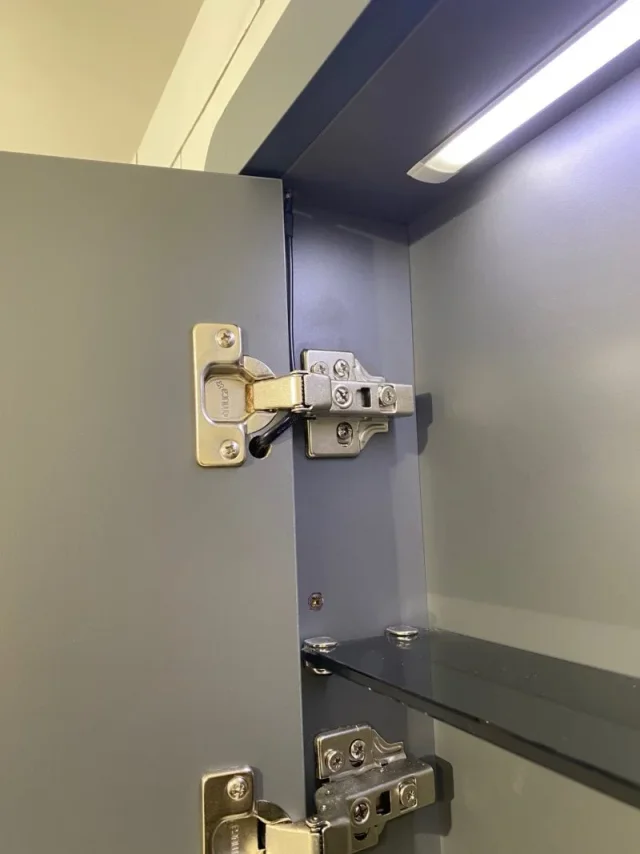 Saneux Hyde 55cm Recessed Mirror Cabinet Matte White (Left or Right Hand Available) - Image 5