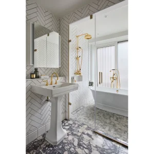 Bc Designs Bampton Bath 1555 X 740 (no Waste) Polished White detail view - Image 4