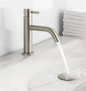 Crosswater Mpro Basin Monobloc No Waste Deck Mounted Stainless detail view - Image 2