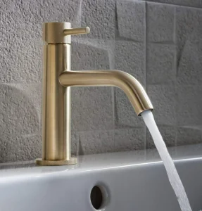 Crosswater Mpro Basin Monobloc Knurled No Waste Deck Mounted Brushed detail view - Image 2