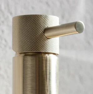 Crosswater Mpro Basin Monobloc Knurled No Waste Deck Mounted Brushed detail view - Image 6